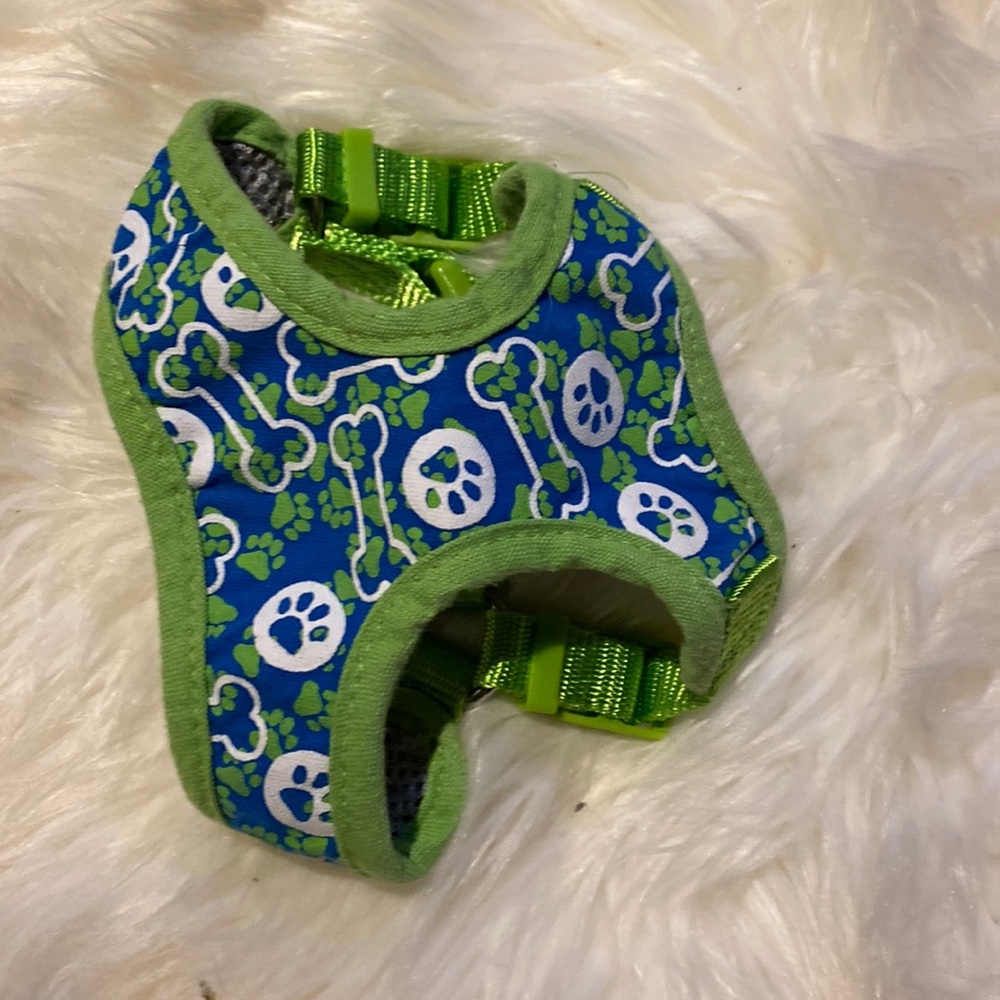 Dog harness Green Adjustable with bone print size small